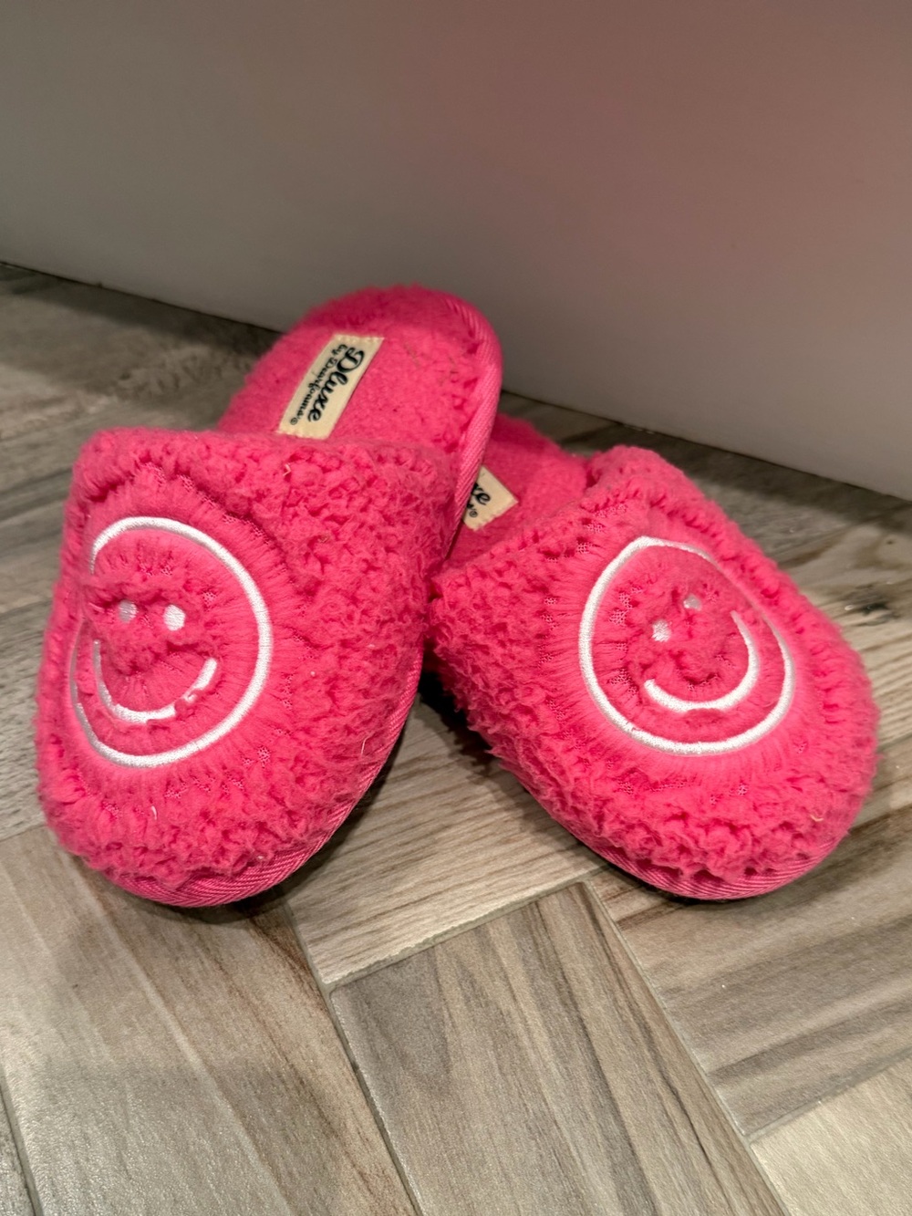 Toddler Pink Fuzzy Smiley Kids Slippers